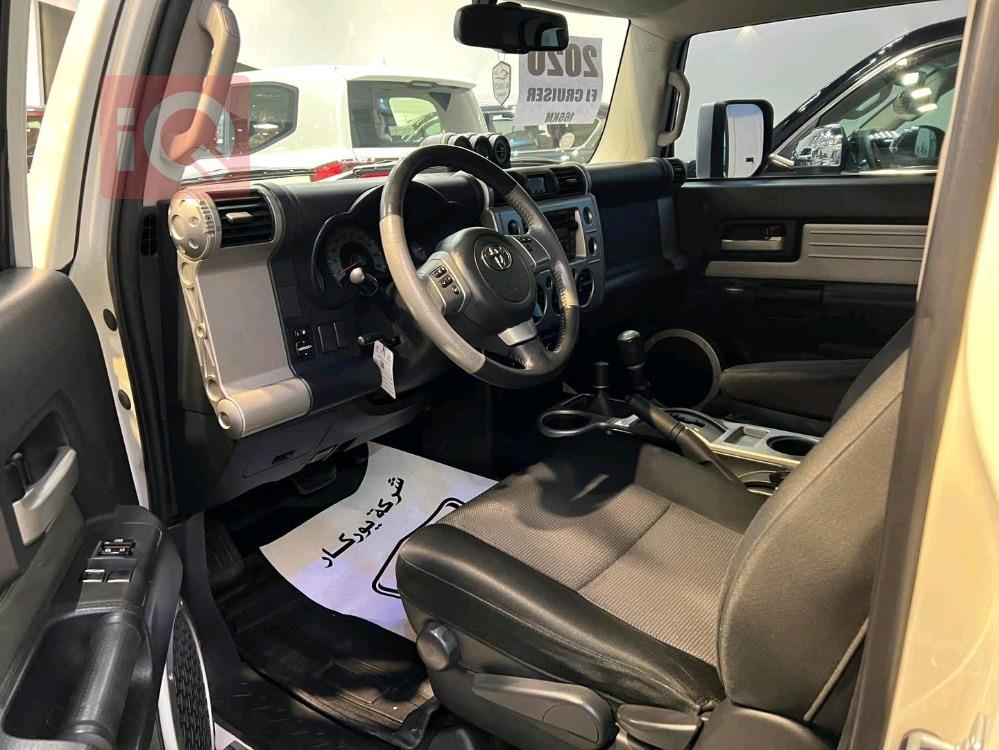 تويوتا إف جي كروزر